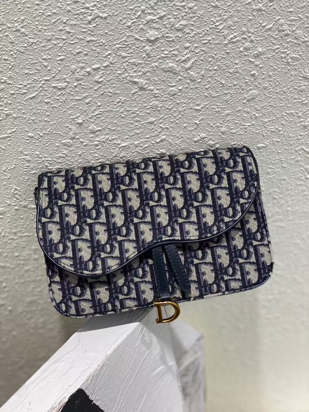 DIOR SADDLE POUCH WITH CHAIN Blue Dior Oblique Jacquard S5907CT DIOR SADDLE POUCH WITH CHAIN Blue Dior Oblique Jacquard S5907CT
