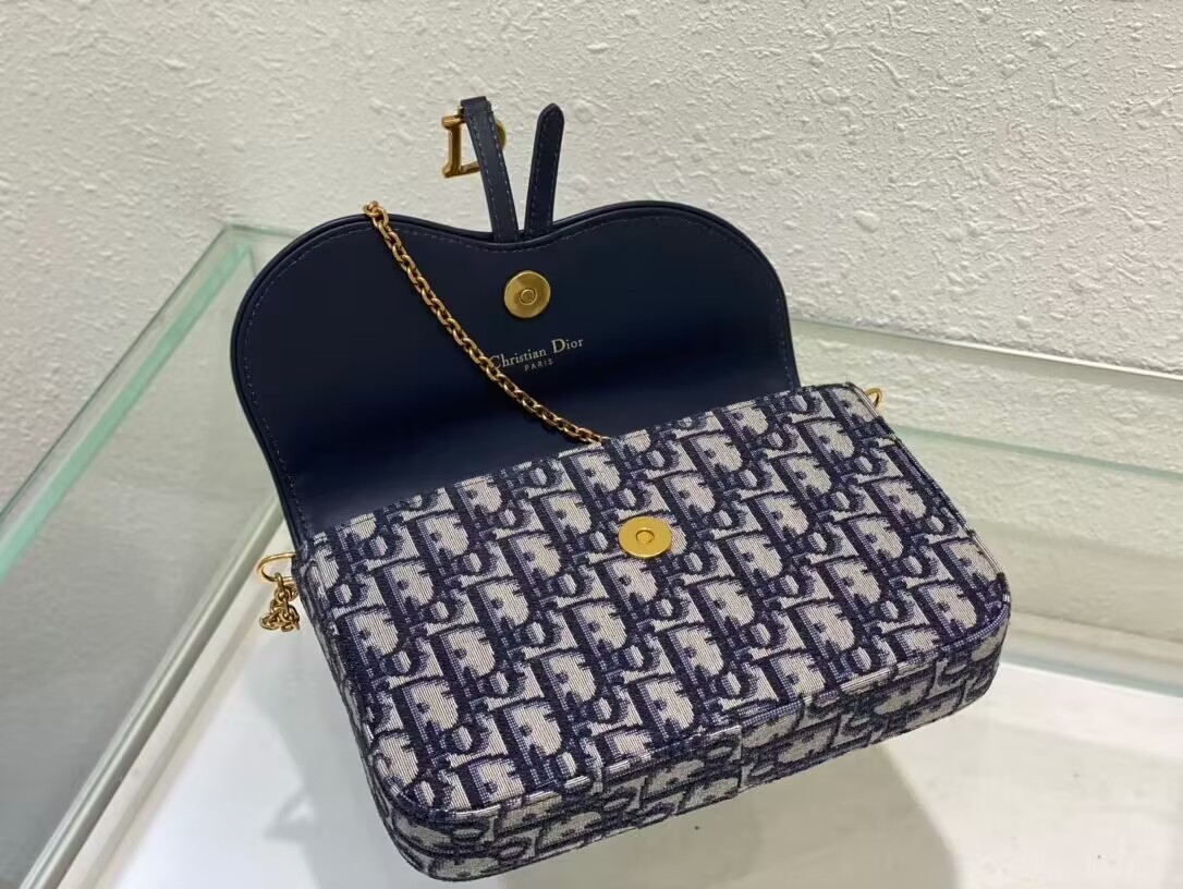 DIOR SADDLE POUCH WITH CHAIN Blue Dior Oblique Jacquard S5907CT DIOR SADDLE POUCH WITH CHAIN Blue Dior Oblique Jacquard S5907CT
