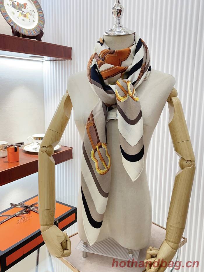 Hermes Scarf HEC00732 Hermes Scarf HEC00732