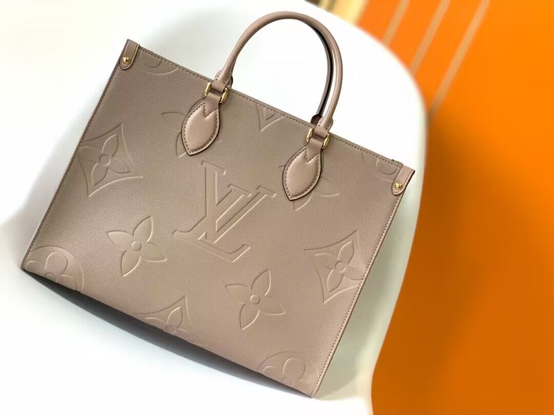 Louis Vuitton OnTheGo MM M46601 Gray