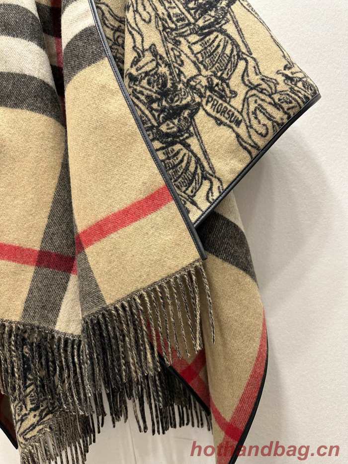 Burberry Cloak BBC00158 Burberry Cloak BBC00158