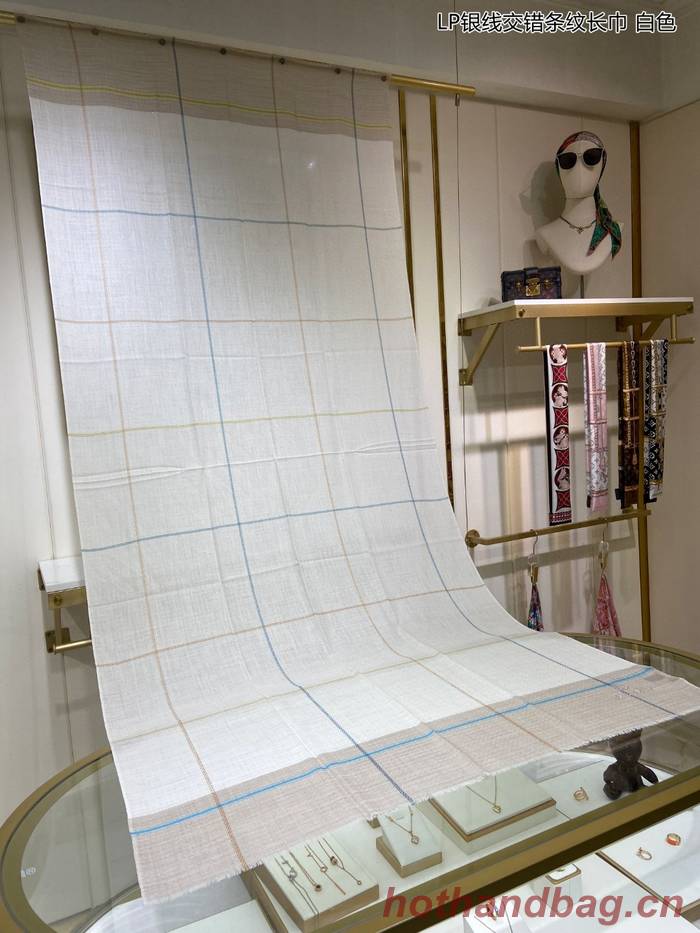 Loro Piana Scarf LPC00014 Loro Piana Scarf LPC00014