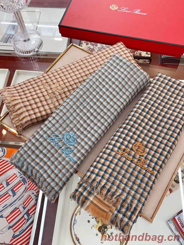 Loro Piana Scarf LPC00019 Loro Piana Scarf LPC00019