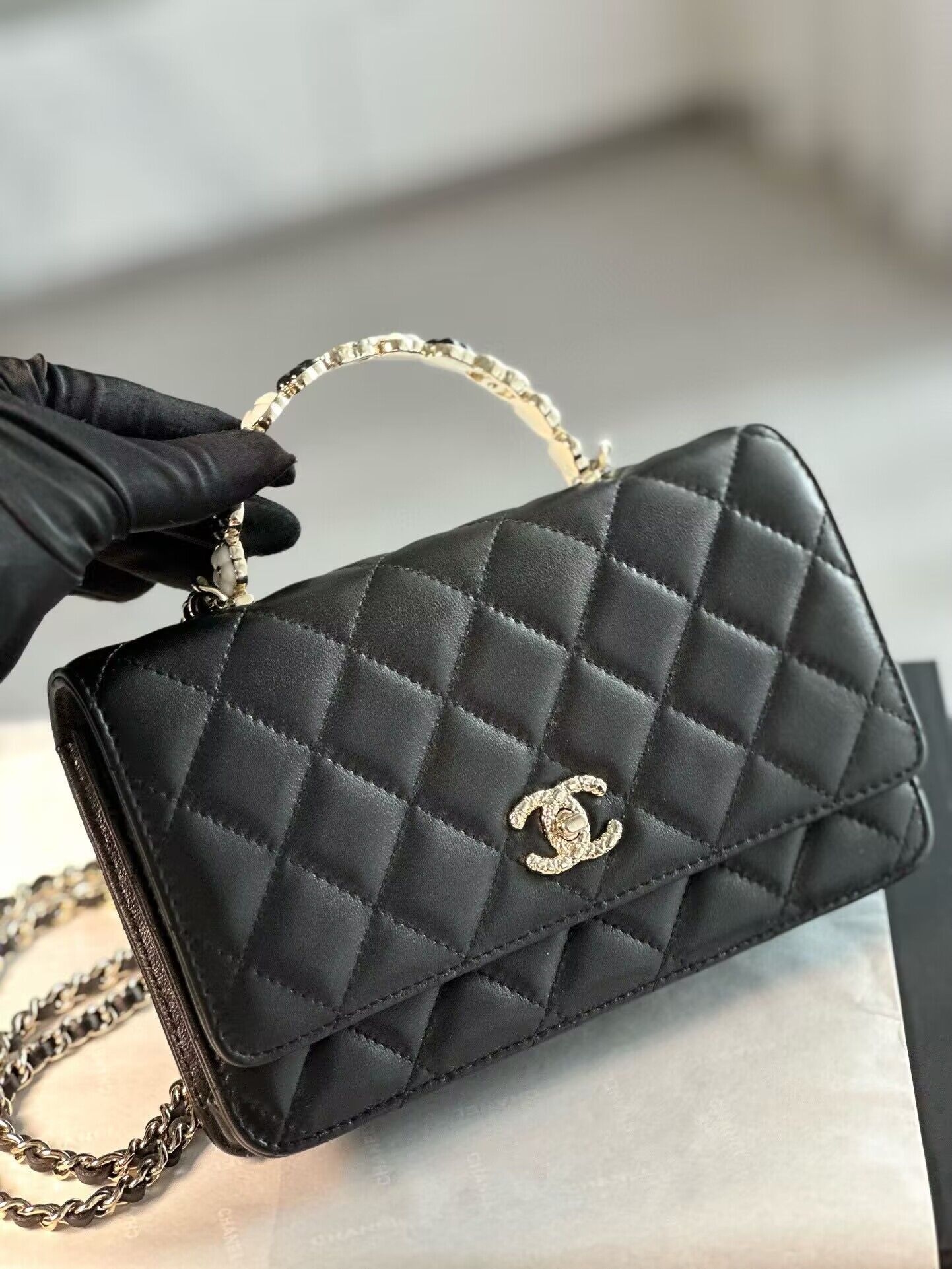 Chanel Flower Patterns Casual Style Lambskin Blended Fabrics 96034 Black Chanel Flower Patterns Casual Style Lambskin Blended Fabrics 96034 Black