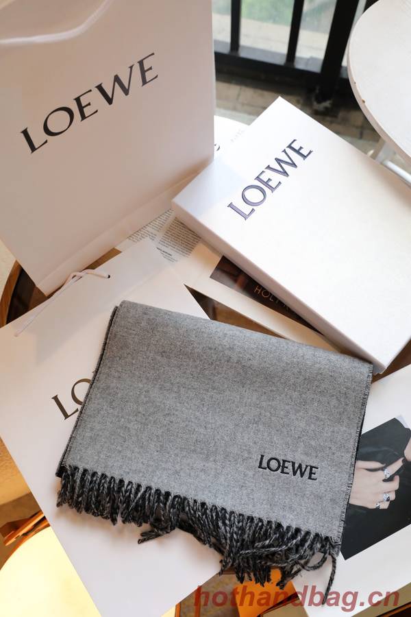 Loewe Scarf LOC00031 Loewe Scarf LOC00031