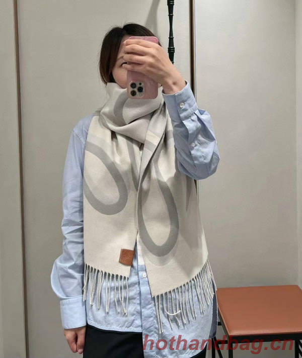 Loewe Scarf LOC00034 Loewe Scarf LOC00034