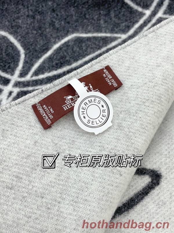 Hermes Scarf HEC00775 Hermes Scarf HEC00775