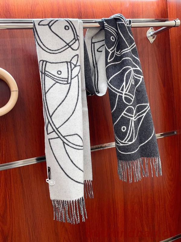 Hermes Scarf HEC00775 Hermes Scarf HEC00775