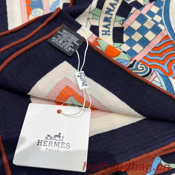 Hermes Scarf HEC00900 Hermes Scarf HEC00900