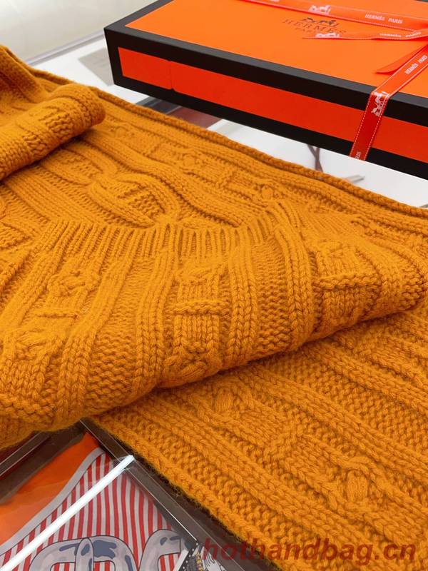 Hermes Couple Scarf HEC00935 Hermes Couple Scarf HEC00935