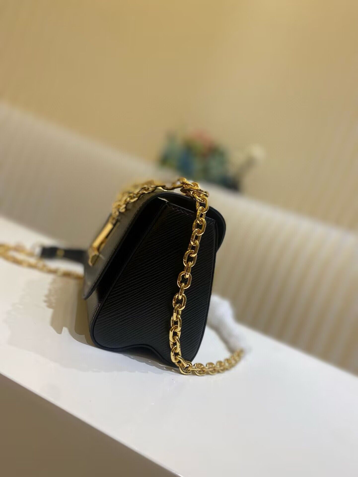 Louis Vuitton Epi Leather Twist PM M21119 Black Gold-Tone Louis Vuitton Epi Leather Twist PM M21119 Black Gold-Tone