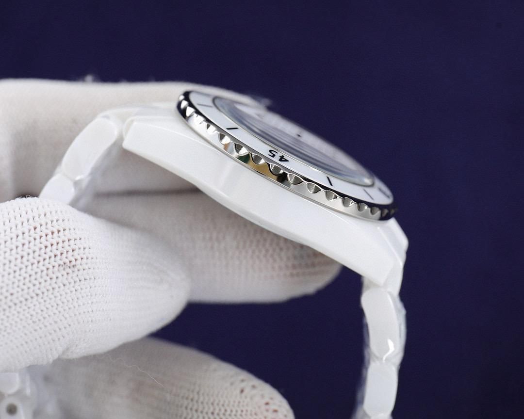 Chanel J12 Chromatic Watch CH2979 White Chanel J12 Chromatic Watch CH2979 White