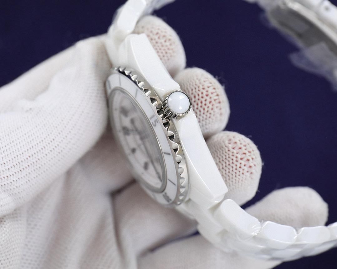Chanel J12 Chromatic Watch CH2979 White Chanel J12 Chromatic Watch CH2979 White