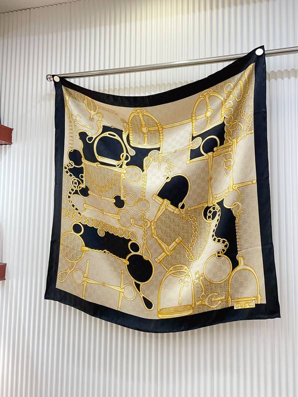 Gucci Scarf GUC00330 Gucci Scarf GUC00330