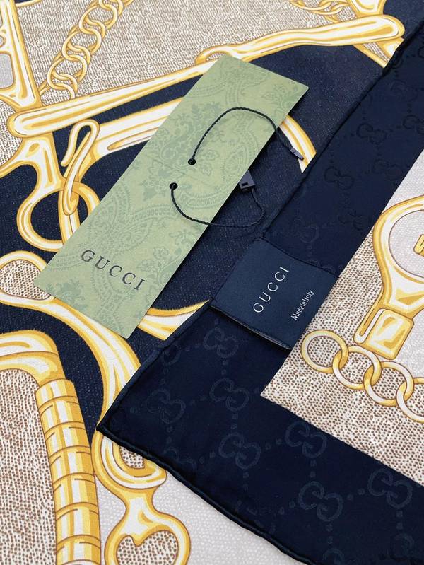 Gucci Scarf GUC00330 Gucci Scarf GUC00330