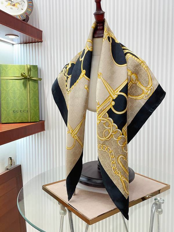 Gucci Scarf GUC00330 Gucci Scarf GUC00330