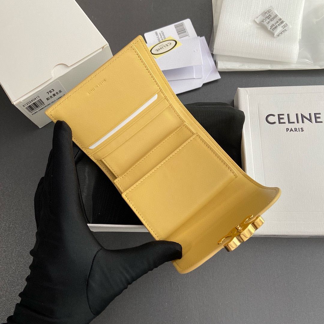 Celine SMALL WALLET TRIOMPHE IN SHINY CALFSKIN 10D783 YELLOW Celine SMALL WALLET TRIOMPHE IN SHINY CALFSKIN 10D783 YELLOW
