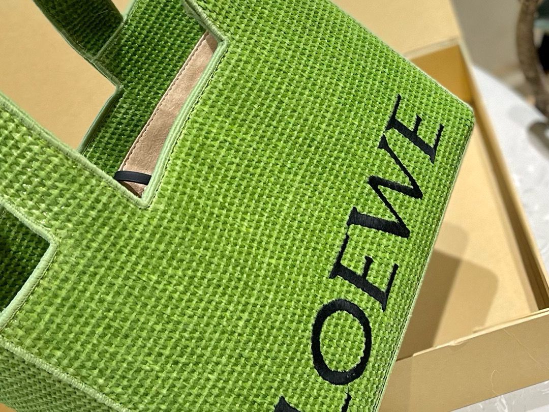 Loewe Anagram Basket Woven Straw Shopping Tote Bag 652399 Green Loewe Anagram Basket Woven Straw Shopping Tote Bag 652399 Green