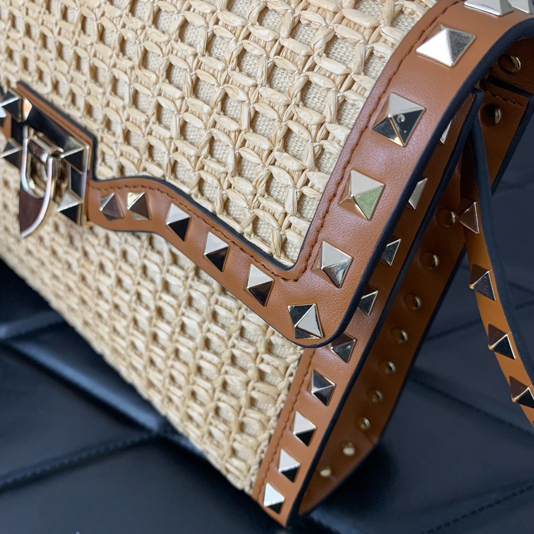 VALENTINO VLOGO SIGNATURE RAFFIA Shoulder Bag 03221 brown VALENTINO VLOGO SIGNATURE RAFFIA Shoulder Bag 03221 brown