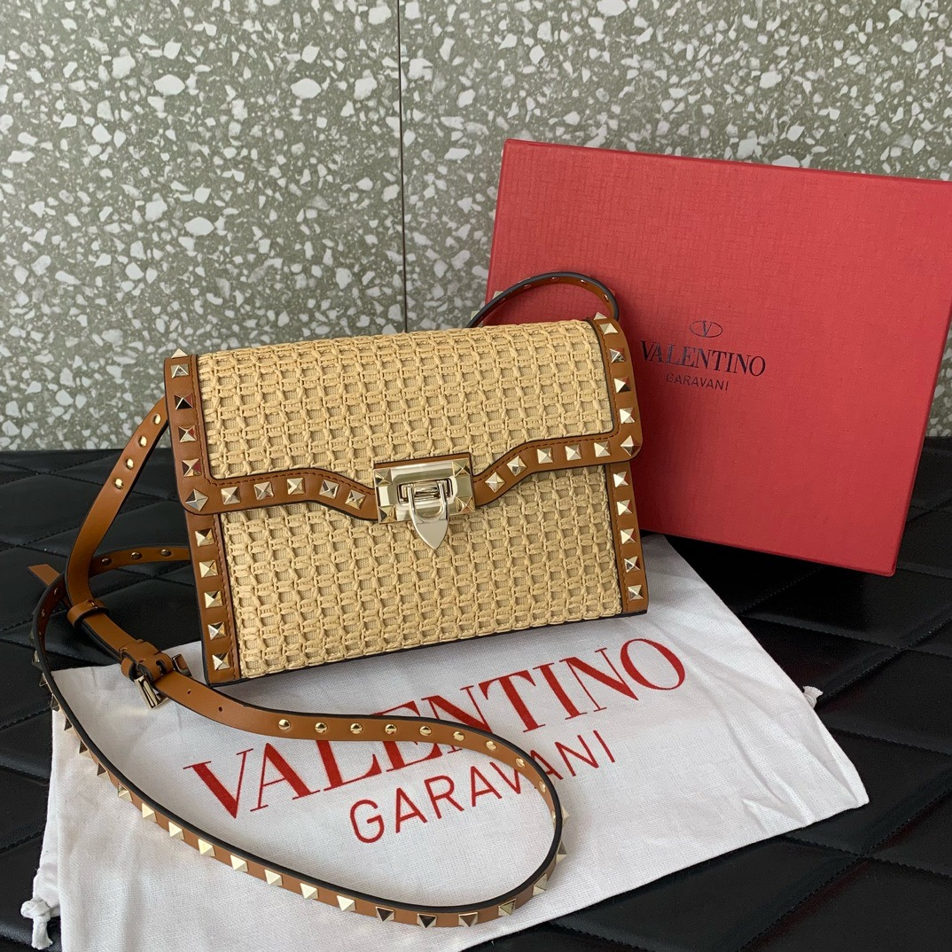 VALENTINO VLOGO SIGNATURE RAFFIA Shoulder Bag 03221 brown VALENTINO VLOGO SIGNATURE RAFFIA Shoulder Bag 03221 brown