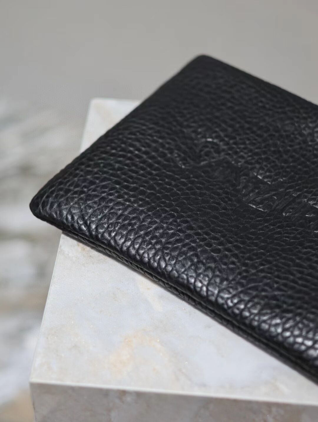 SAINT LAURENT CALYPSO LARGE POUCH IN LAMBSKIN 778943-2 black SAINT LAURENT CALYPSO LARGE POUCH IN LAMBSKIN 778943-2 black