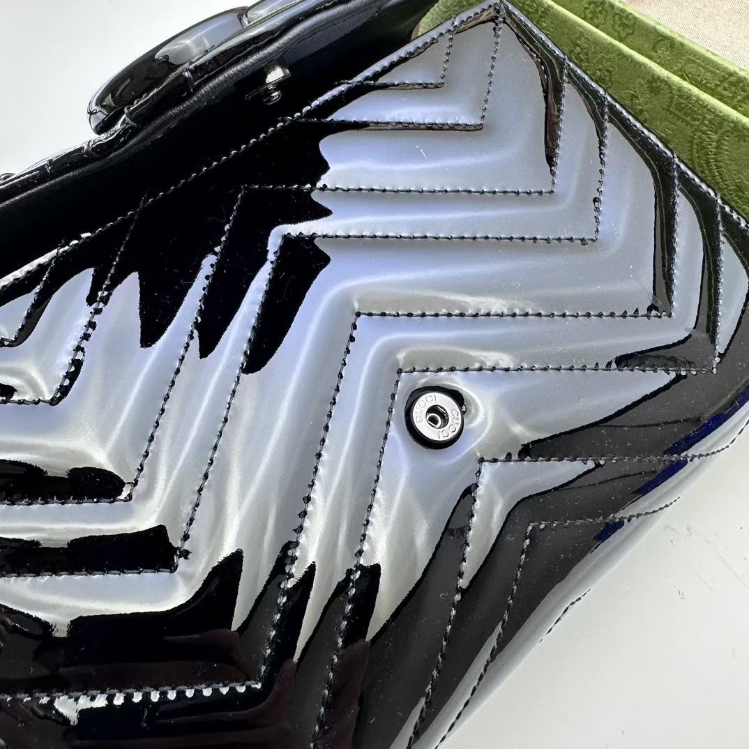 Gucci GG MARMONT Patent leather MINI BAG 474575 black Gucci GG MARMONT Patent leather MINI BAG 474575 black