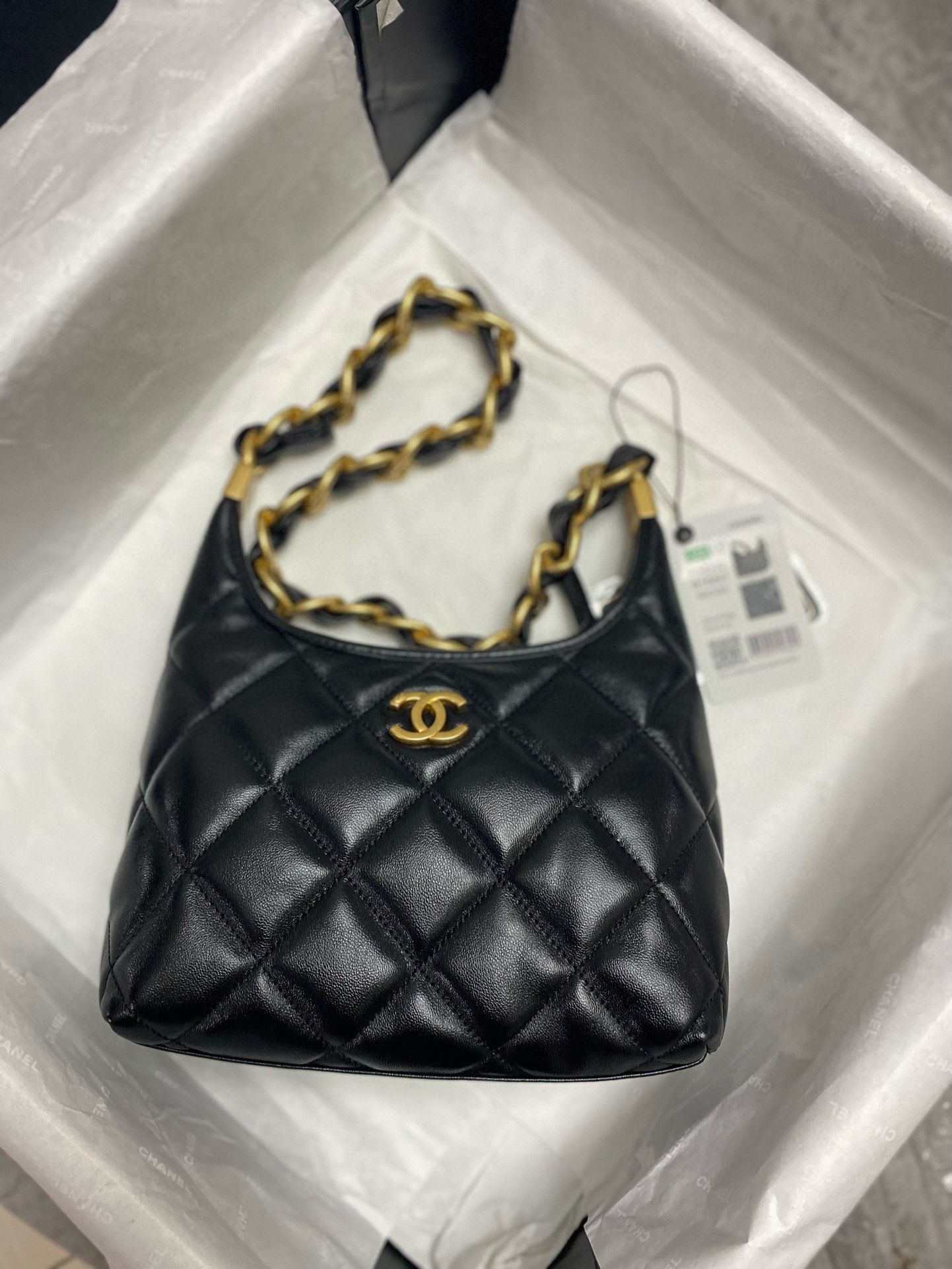 Chanel 24A Original Leather Hobo Bag AS4922 AS4923 Black Chanel 24A Original Leather Hobo Bag AS4922 AS4923 Black
