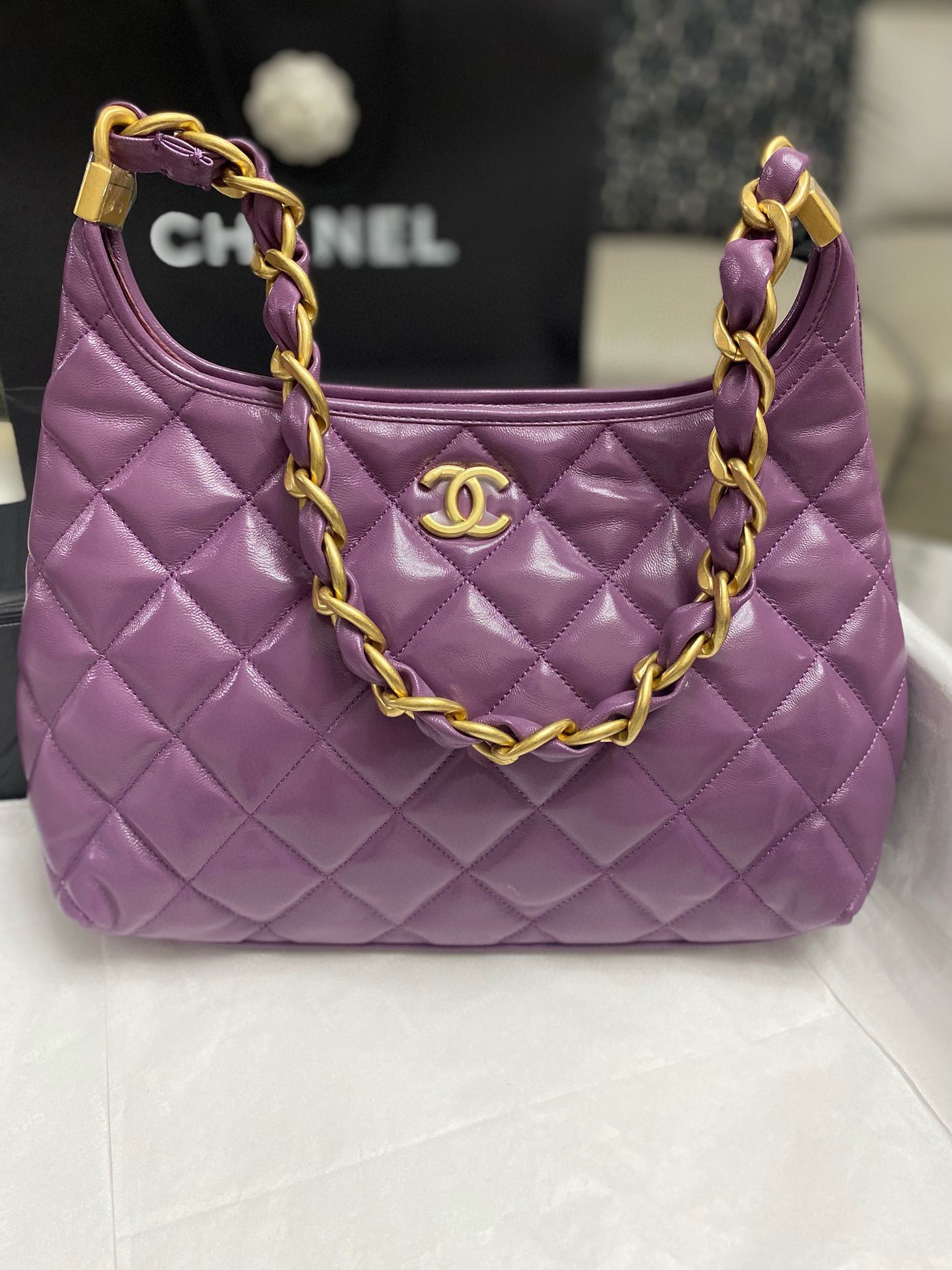 Chanel 24A Original Leather Hobo Bag AS4922 AS4923 Purple Chanel 24A Original Leather Hobo Bag AS4922 AS4923 Purple
