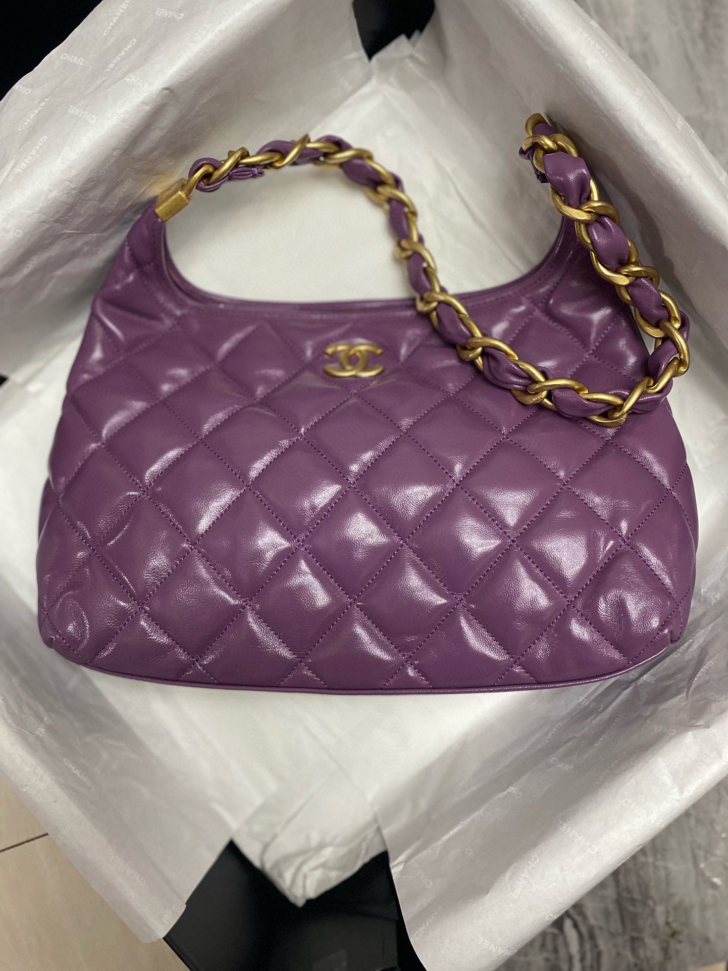 Chanel 24A Original Leather Hobo Bag AS4922 AS4923 Purple Chanel 24A Original Leather Hobo Bag AS4922 AS4923 Purple