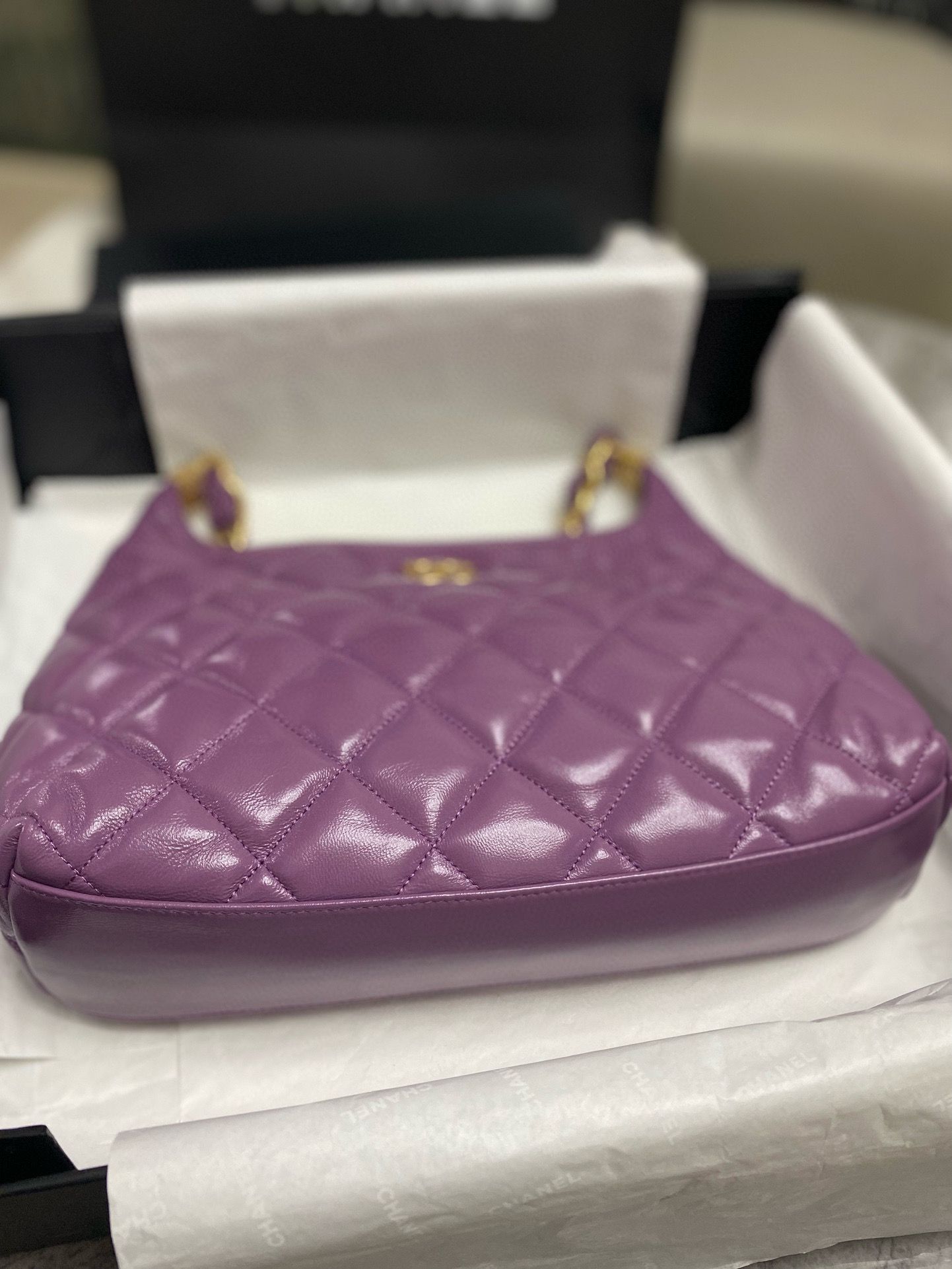 Chanel 24A Original Leather Hobo Bag AS4922 AS4923 Purple Chanel 24A Original Leather Hobo Bag AS4922 AS4923 Purple