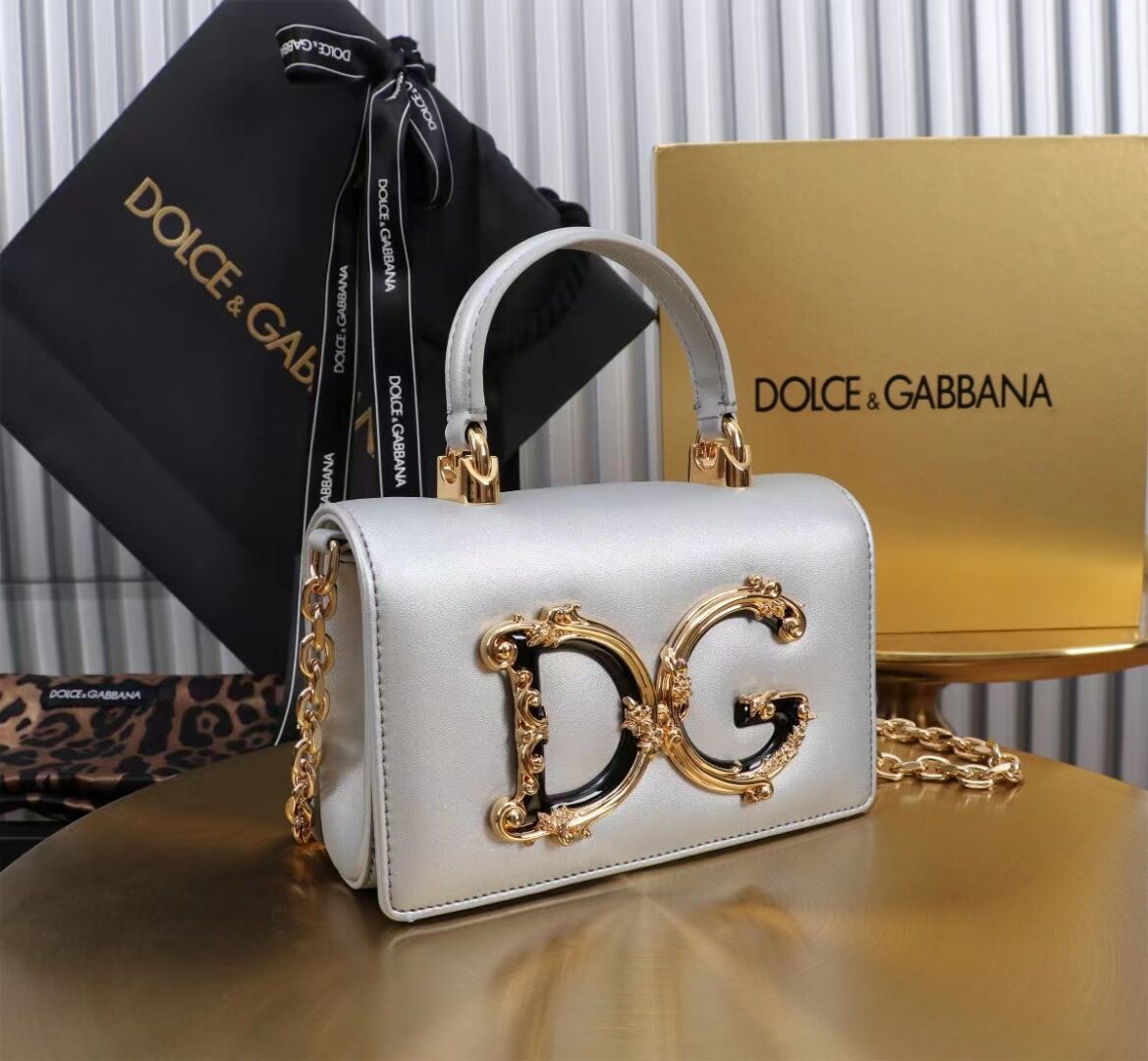 Dolce & Gabbana leather Shoulder Bag G6504 silver Dolce & Gabbana leather Shoulder Bag G6504 silver