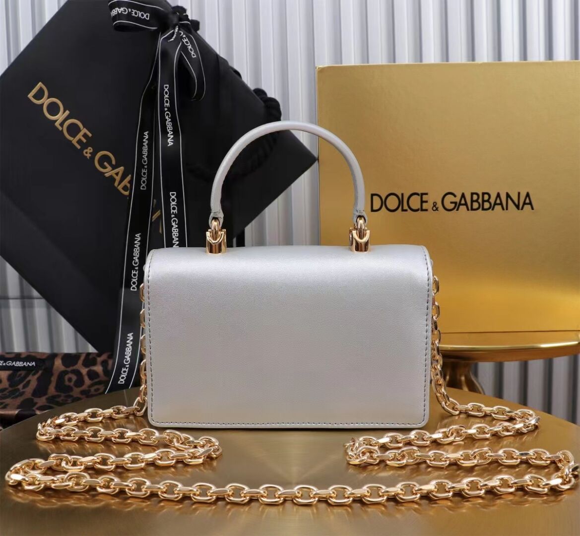 Dolce & Gabbana leather Shoulder Bag G6504 silver Dolce & Gabbana leather Shoulder Bag G6504 silver