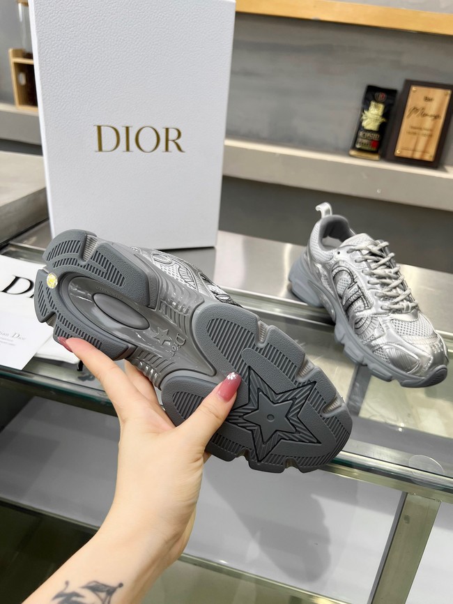 Dior Sneakers 11989-1