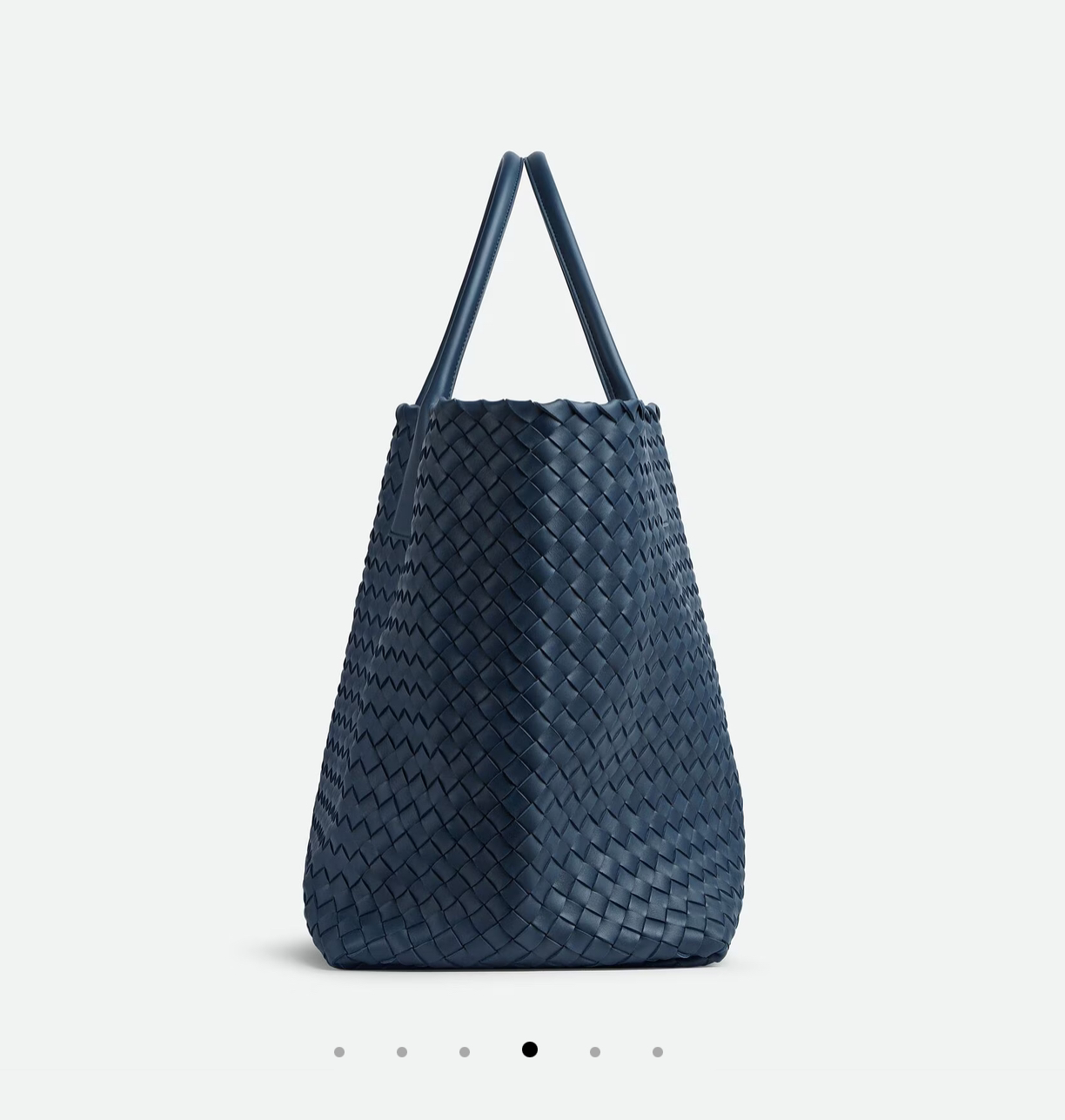 BOTTEGA VENETA Maxi Cabat Intreccio Leather Tote Bag 787115 Deep Blue BOTTEGA VENETA Maxi Cabat Intreccio Leather Tote Bag 787115 Deep Blue