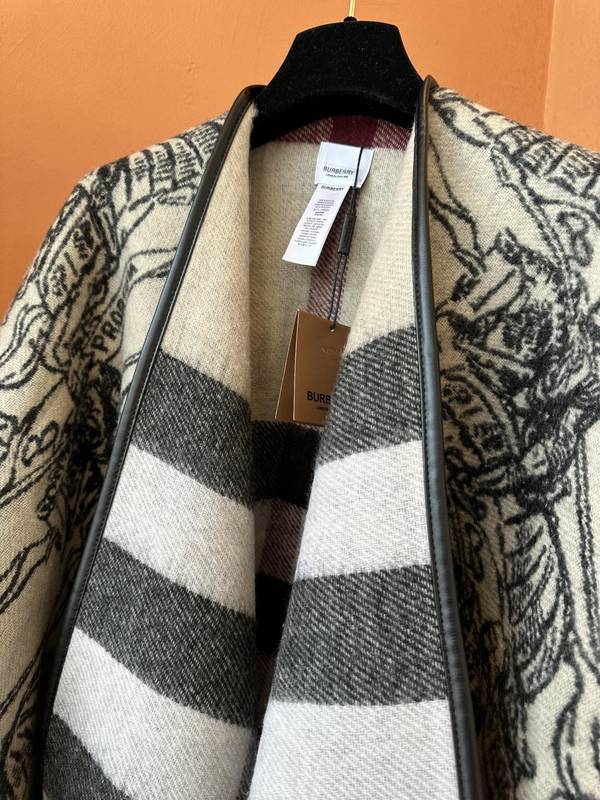 Burberry Cloak BBC00202 Burberry Cloak BBC00202
