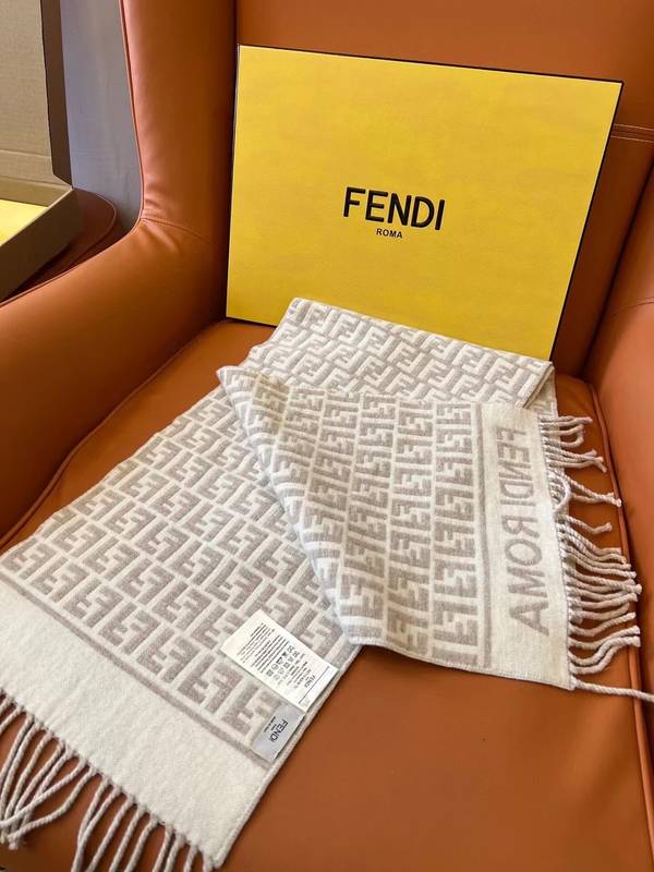 Fendi Scarf FDC00117 Fendi Scarf FDC00117