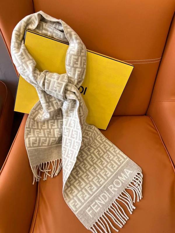 Fendi Scarf FDC00117 Fendi Scarf FDC00117