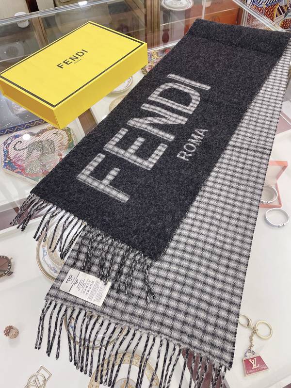 Fendi Scarf FDC00118 Fendi Scarf FDC00118