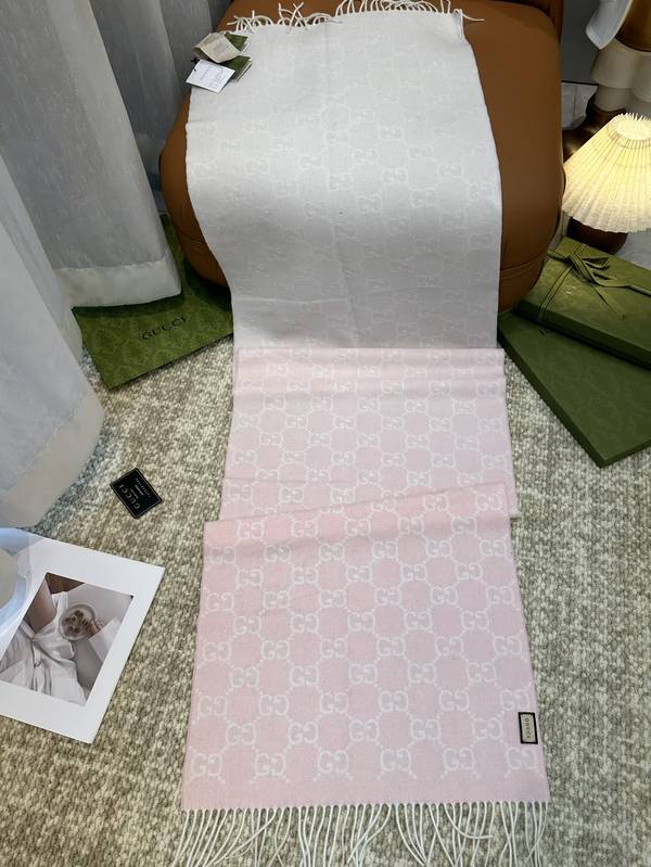 Gucci Scarf GUC00357 Gucci Scarf GUC00357