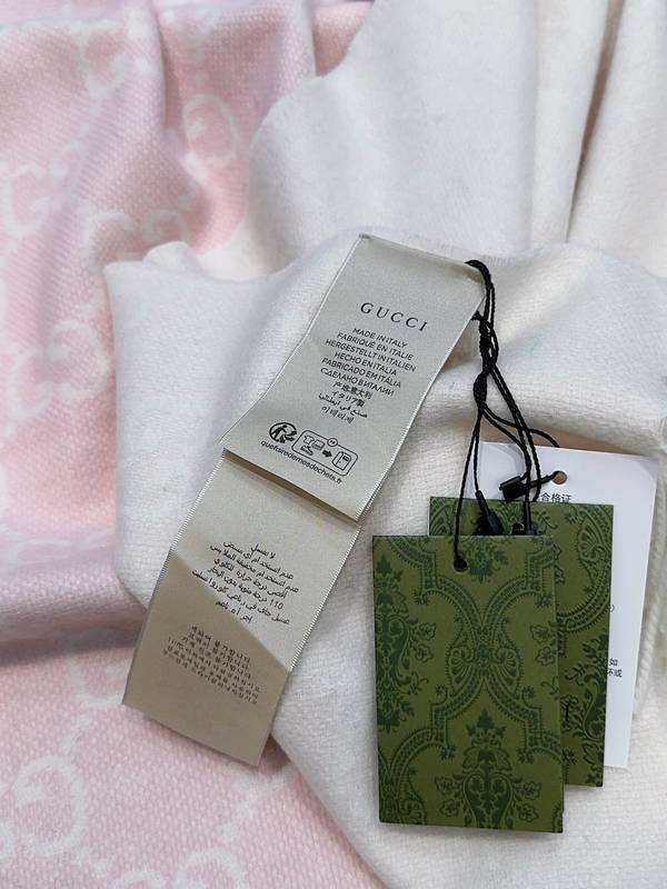 Gucci Scarf GUC00357 Gucci Scarf GUC00357