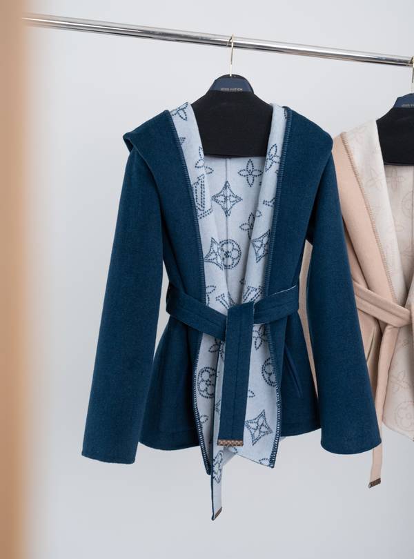 Louis Vuitton Top Quality Overcoat LVY00043 Louis Vuitton Top Quality Overcoat LVY00043