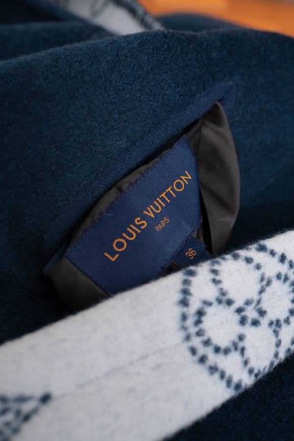 Louis Vuitton Top Quality Overcoat LVY00043 Louis Vuitton Top Quality Overcoat LVY00043