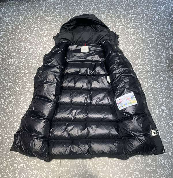 Moncler Top Quality Down Jacket MOY00400 Moncler Top Quality Down Jacket MOY00400