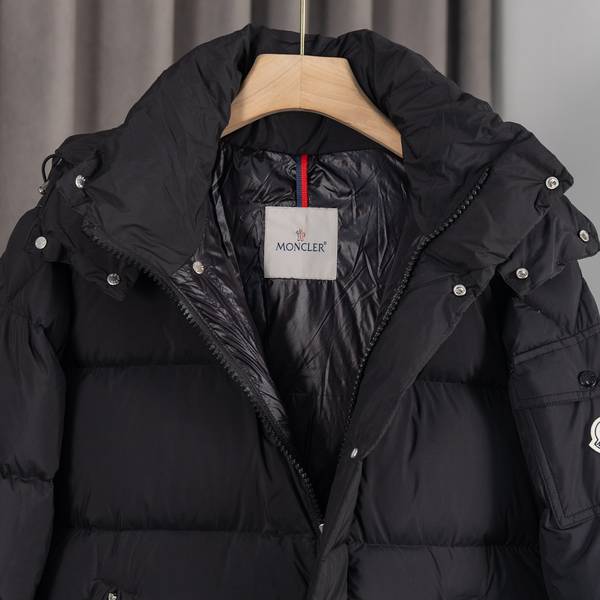 Moncler Top Quality Down Jacket MOY00402 Moncler Top Quality Down Jacket MOY00402