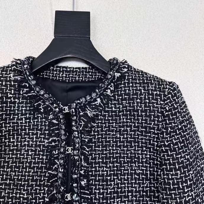 Chanel Top Quality Loose Coat CT80401 Chanel Top Quality Loose Coat CT80401