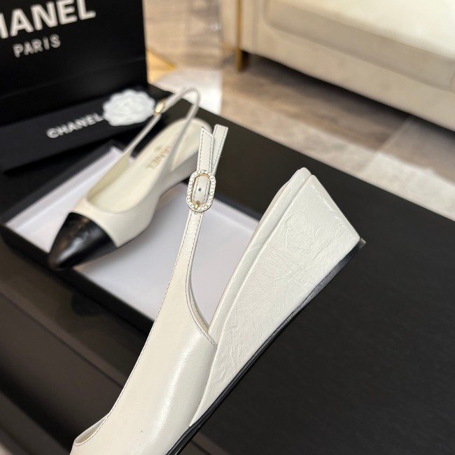 Chanel WOMENS SANDAL 55865-2