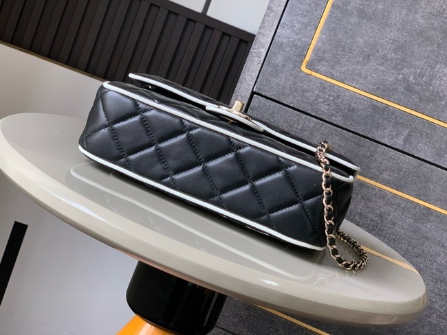 CHANEL FLAP BAG Lambskin AS5150 Black & White