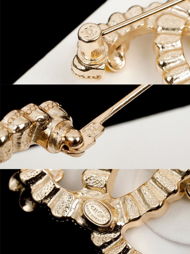 Chanel Brooch CE16454