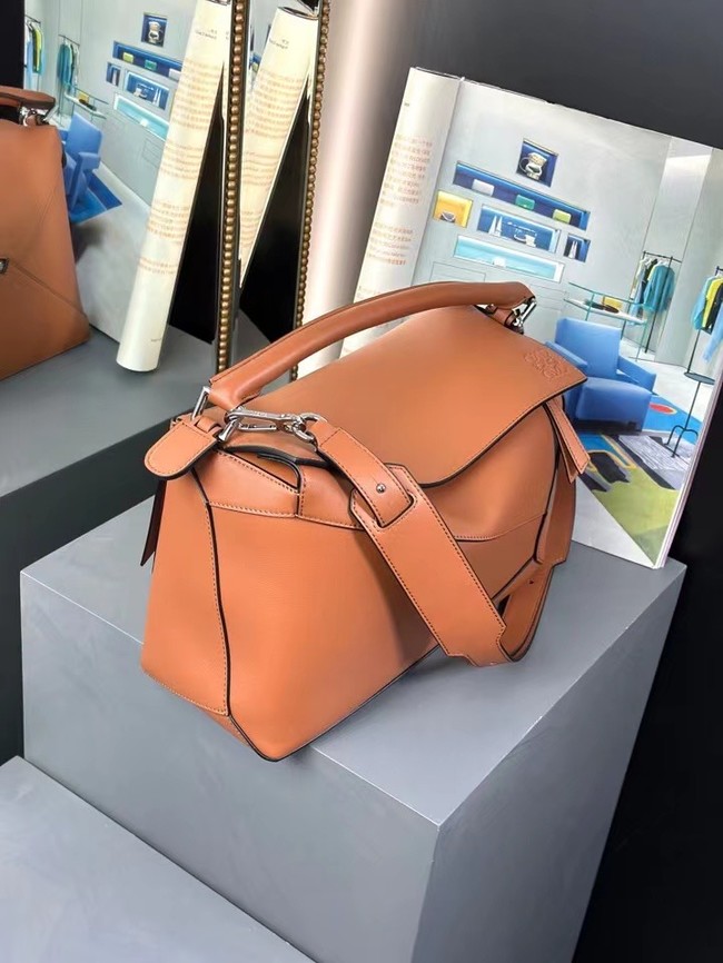 Loewe Large grainy cowhide leather Puzzle bag 231095 Tan