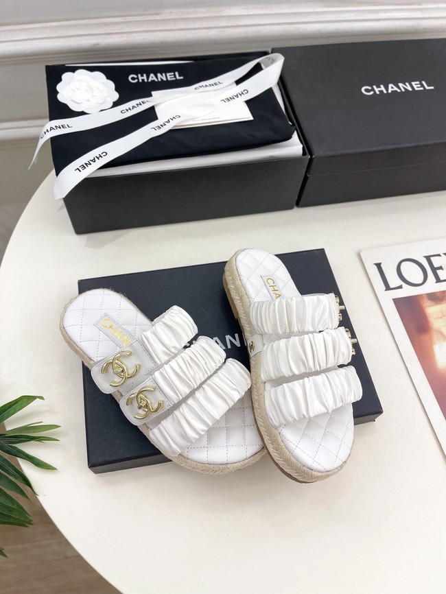 Chanel WOMENS SANDAL 55893-3